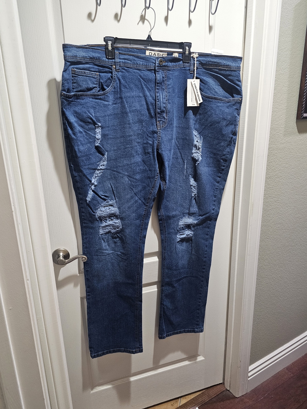 Dash Big and Tall Straight Men’s Distressed Jeans in Blue Size 46x34